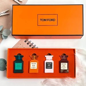 Парфюмерный набор Tom Ford 4 шт по 7,5 мл (копия) Парфюмерный набор Tom Ford 4 шт по 7,5 мл (копия)