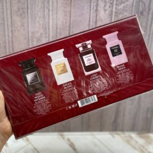 Подарочный набор Tom Ford 4 шт по 30 мл (копия) Подарочный набор Tom Ford 4 шт по 30 мл (копия)